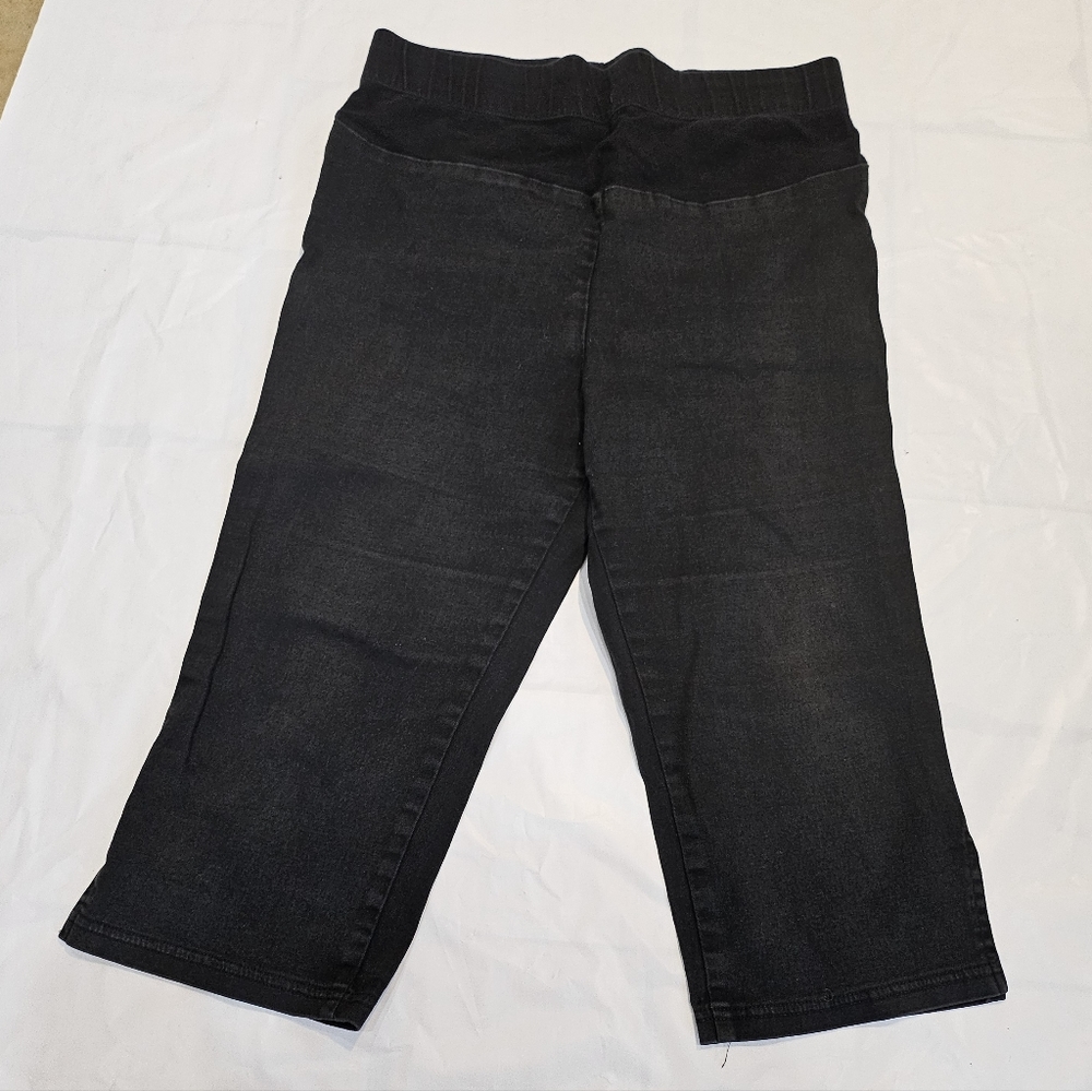 Motherhood Maternity Women’s Capri Pants Sz s